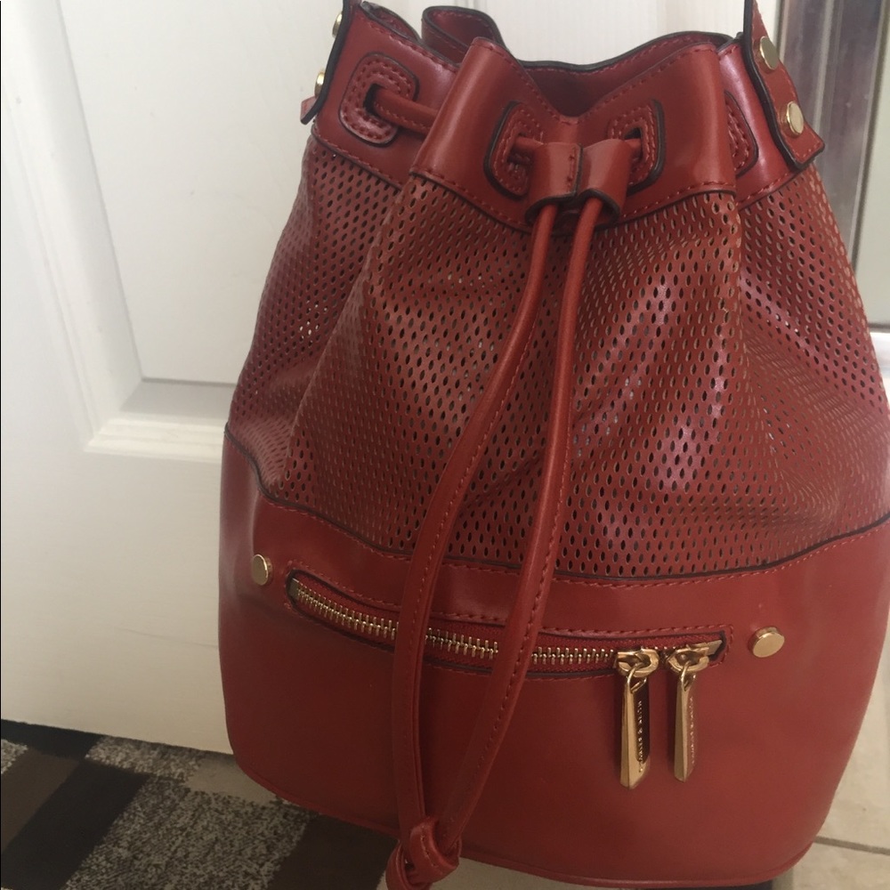 Charlie & Keith drawstrings bag - Picture 2 of 6